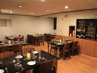 Alpine Lodge Hakuba Ngoại thất bức ảnh